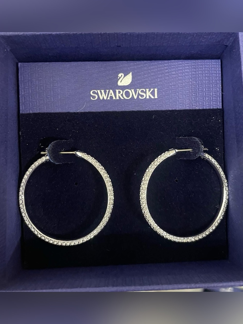 Authentic Swarovski Dextera hoop earrings Pavé, White, 5389432. BRAND NEW. - Picture 5 of 16